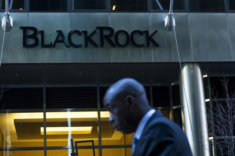 «Экономика США выбирается из ямы»: BlackRock предупредил о волатильности рынка