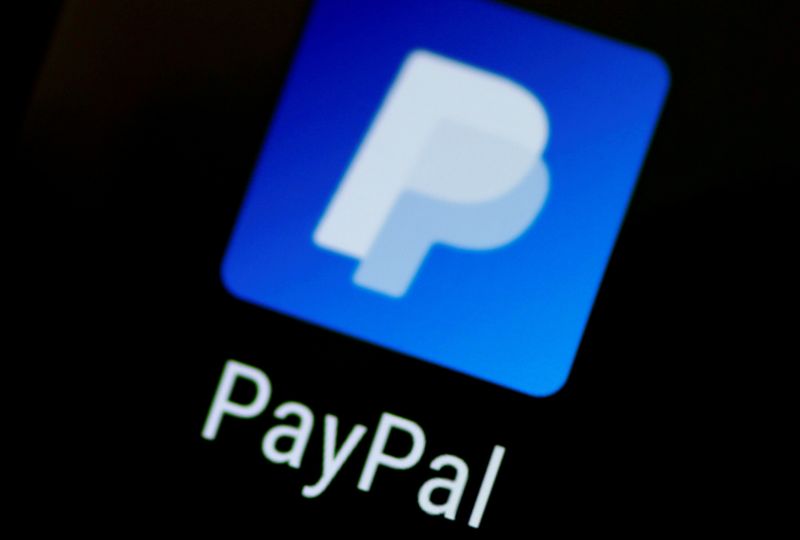 Акции PayPal упали на 17% после слабого прогноза