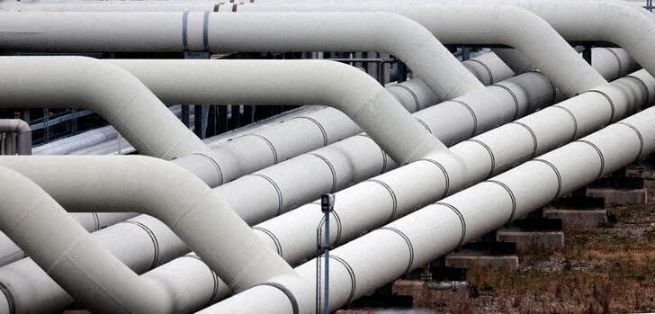 Газпром не стал бронировать транзитные мощности газопровода Ямал-Европа на февраль