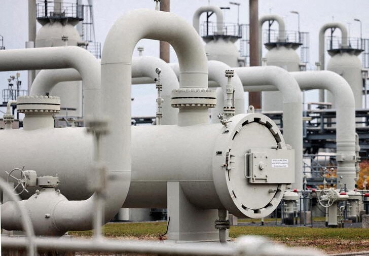 Реверс газа из РФ по газопроводу Ямал-Европа в Польшу продолжился в понедельник