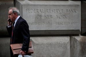 Read more about the article Некоторые чиновники ФРС допускают повышение ставки в марте после завершения скупки облигаций От Reuters