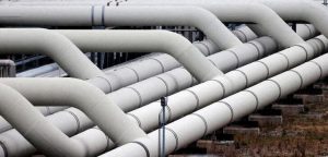 Read more about the article Газпром не стал бронировать транзитные мощности газопровода Ямал-Европа на февраль От Reuters