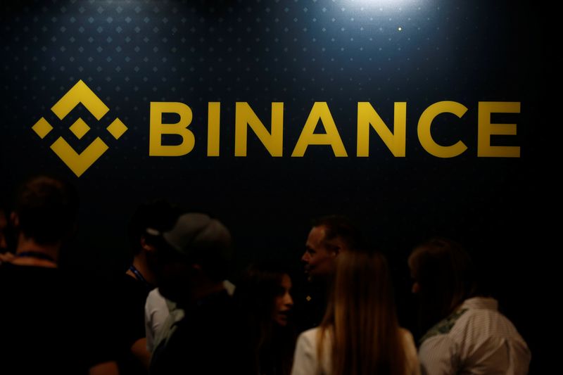 Расследование Floki Inu и планы Binance: новости крипторынка