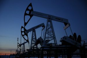 Read more about the article Россия ждет роста нефтедобычи в ближайшие два года—Новак От Reuters