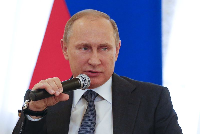 Путин: российская экономика была готова к шокам