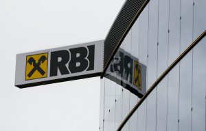 Read more about the article Австрийский Raiffeisen Bank зарезервировал средства на случай санкций против России От Reuters