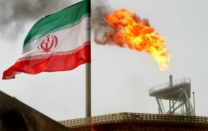 Read more about the article ОПЕК+ будет готова включить Иран в сделку об объемах добычи нефти От Reuters