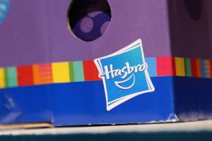 Read more about the article Выручка и прибыль Hasbro превзошли ожидания в 4 кв От Reuters