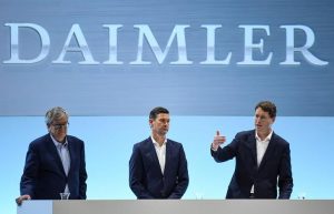 Read more about the article Daimler Truck приостанавливает сотрудничество с Камазом — Handelsblatt От Reuters