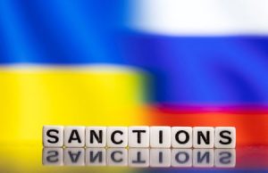 Read more about the article Главные новости: санкции против России и скачки цен на нефть От Investing.com