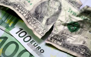 Read more about the article Курсы доллара и евро обновили очередные максимумы От Investing.com