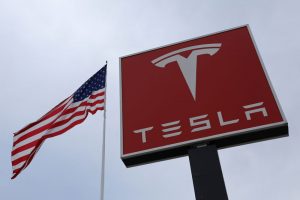 Read more about the article Главные новости: объявление о сплите акций Tesla От Investing.com