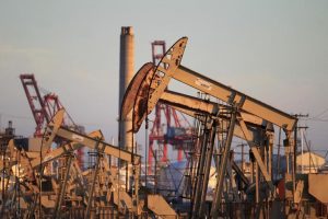 Read more about the article Цены на нефть продолжают снижаться От IFX