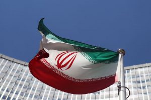 Read more about the article Bloomberg  подсчитал, сколько Иран может поставить нефти на рынок От Investing.com