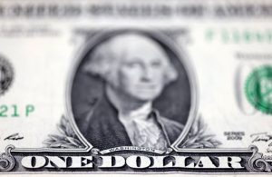 Read more about the article Доллар пошел вверх после того, как Пауэлл поддержал повышение ставки От Investing.com