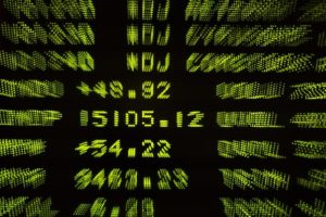 Read more about the article Рынок акций  США закрылся разнонаправленно, Dow Jones прибавил 0,12% От Investing.com