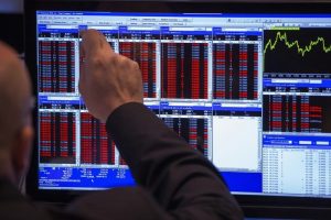 Read more about the article Рынок акций Московской биржи по состоянию на 13:00 мск 3 ноября снижается От IFX