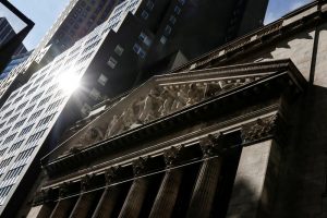 Read more about the article Рынок акций  США закрылся падением, Dow Jones снизился на 0,02% От Investing.com