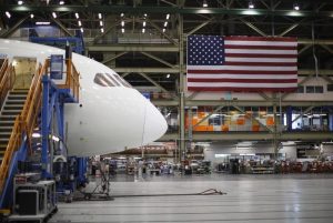 Read more about the article United Airlines заключила контракт с Boeing на поставку 100 самолетов Dreamliner От IFX