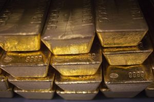 Read more about the article Фьючерсы на золото подешевели в ходе американских торгов От Investing.com