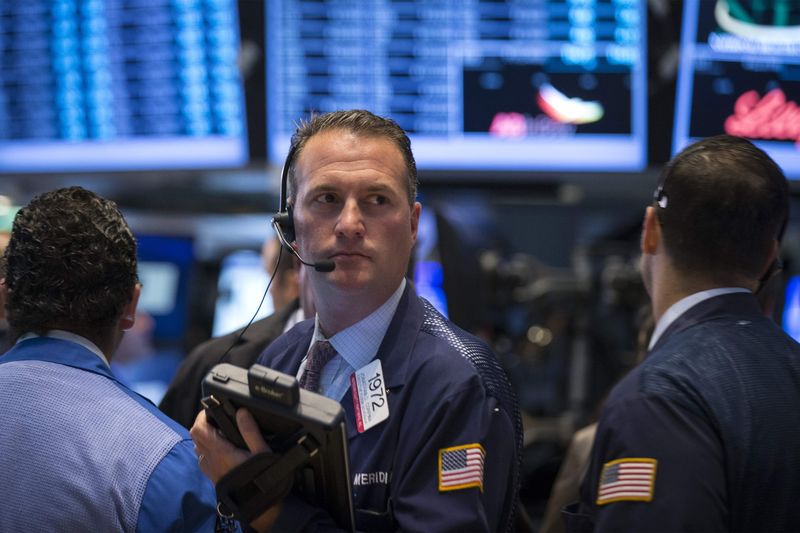 Рынок акций  США закрылся разнонаправленно, Dow Jones снизился на 0,28%
