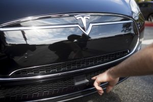 Read more about the article Tesla инвестирует $3,6 млрд в расширение «гигафабрики» по производству аккумуляторы для электромобилей От IFX