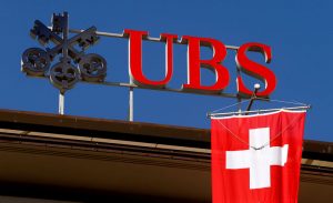 Read more about the article Credit Suisse и UBS обвинили в нарушении санкций против России От Investing.com