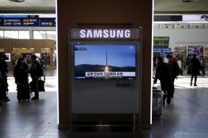 Read more about the article Samsung сократит выпуск чипов, чтобы пережить спад на рынке От Investing.com