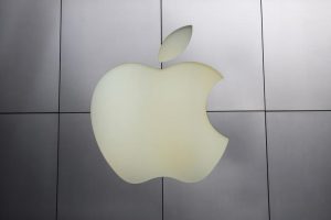 Read more about the article Баланс Apple в размере $165 млрд подпитывает надежды на слияния и поглощения От Investing.com