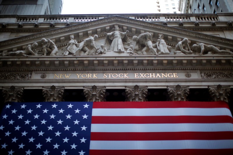 Рынок акций  США закрылся падением, Dow Jones снизился на 1,29%