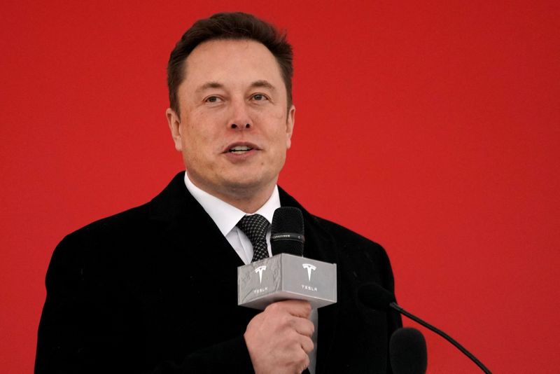 Главные новости: Маск намерен вдвое увеличить долю в Tesla