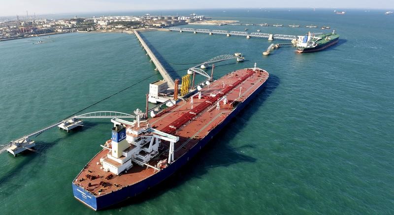 Атаки хуситов в Красном море слабо повлияли на нефтяные перевозки