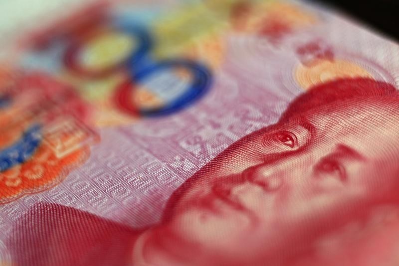 На Мосбирже продолжает расти популярность юаня