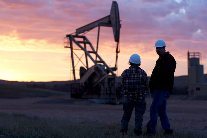Цены на нефть выросли на фоне неоднозначных сигналов из США