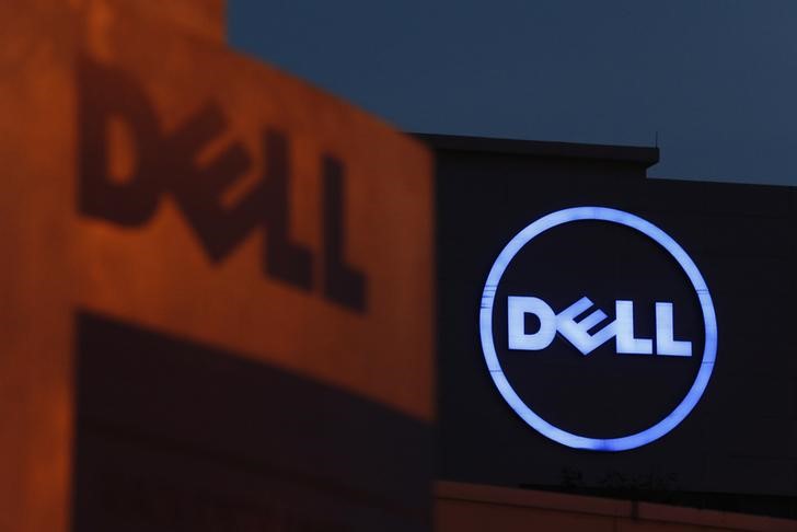 Акции Dell выросли более чем на 20% после квартального отчета