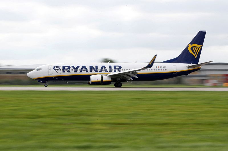 Ryanair зафиксировала квартальный убыток в 96 млн евро