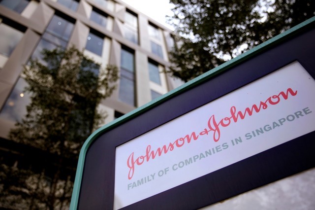 Власти США запретили Johnson & Johnson объявлять о банкротстве