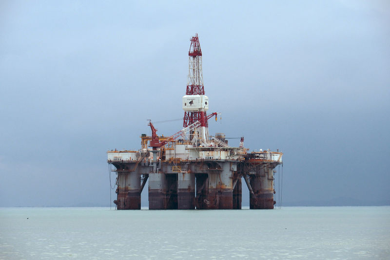 Предельная цена на нефть РФ будет корректироваться несколько раз в год - Минфин США