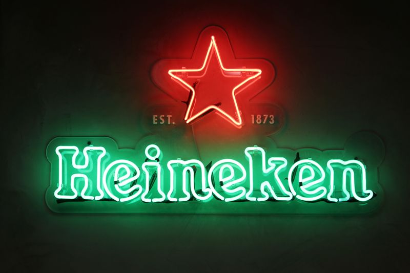 Heineken заявила об окончательном уходе с российского рынка