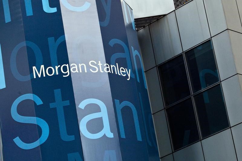 Morgan Stanley: Китай «переинвестирован», а Индия — наоборот