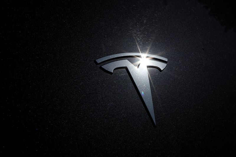 Tesla ожидает роста поставок в 22г более чем на 50% несмотря на проблемы в цепочках поставок