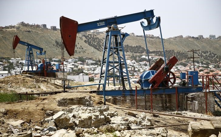 Цены на нефть упали из-за опасений по поводу спроса