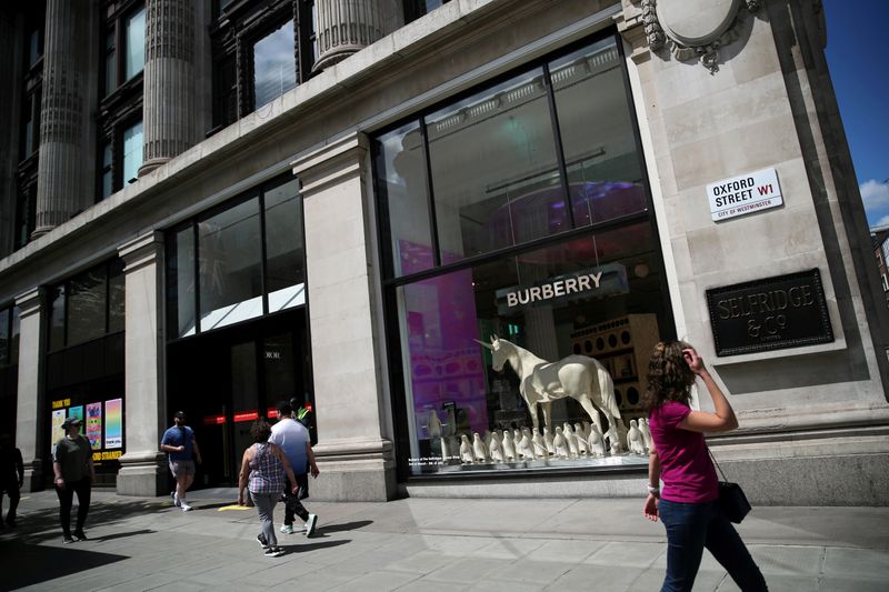 Goldman: потребители в США стимулируют рост акций предметов роскоши