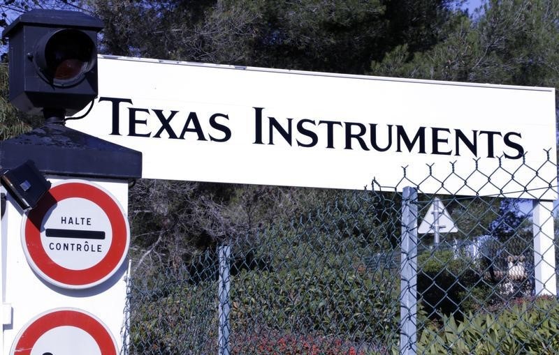 Texas Instruments: доходы, прибыль оказались ниже прогнозов в Q3
