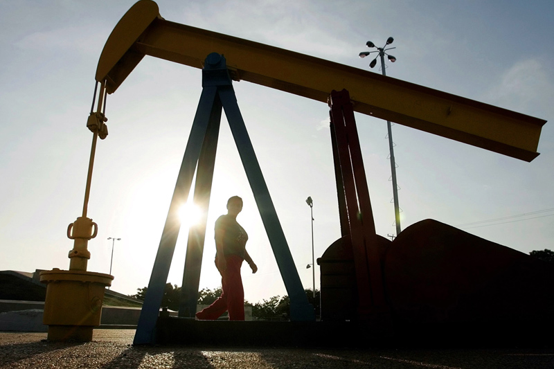 С марта экспортная пошлина на нефть повысится на 22%
